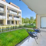 Rentplanet - Apartament Miejski Las