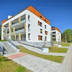 Rentplanet - Apartament Miejski Las