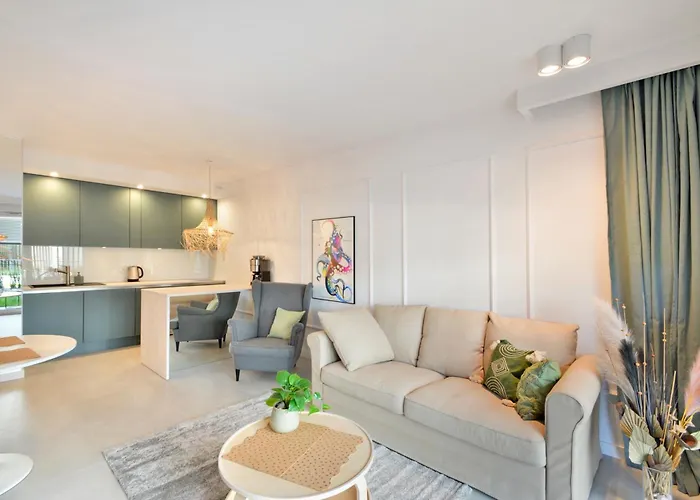 Rentplanet - Apartament Miejski Las